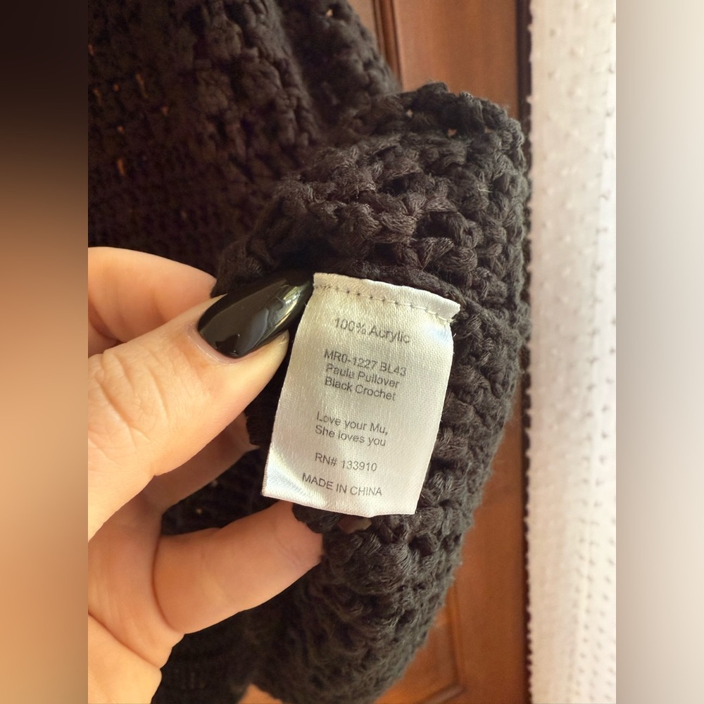 Show Me Your MuMu Paula Pullover Coverup in Black - Picture 9 of 11